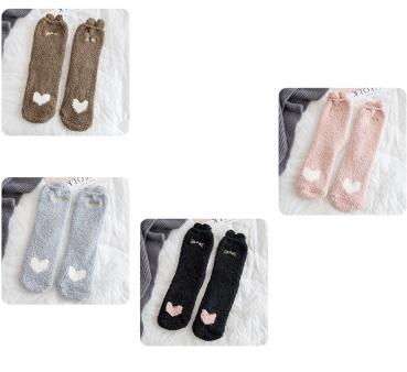 Großhandel B2B Flauschige Fußsocken süß Herz Tier Muster mit Ohren